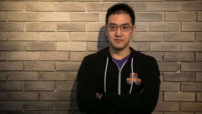 Street Fighter 6 Player Becomes Oldest Esports Pro in History